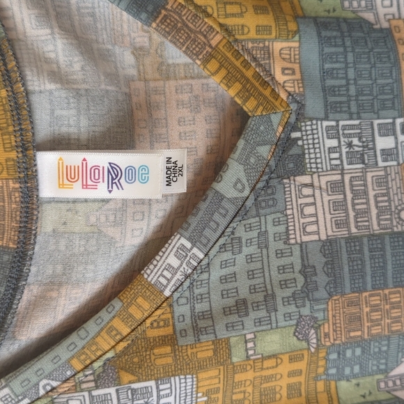 LuLaRoe Short Sleeve Tee - Gray, Yellow, White - Picture 2 of 4